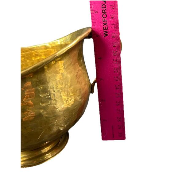 Vintage Oval Brass Footed Cache Pot Planter, Hammered, Double Handles 10x6x5 - Picture 6 of 7